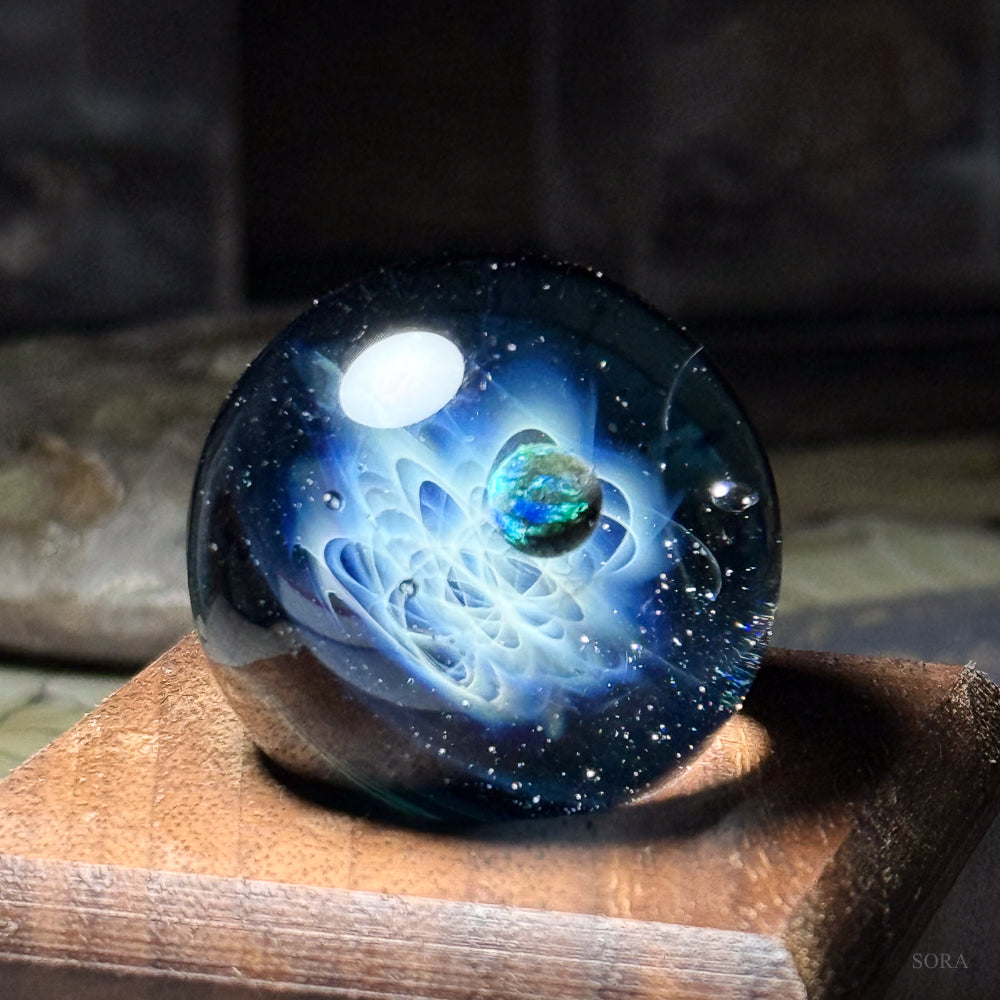 ガラスマーブル 星の軌跡