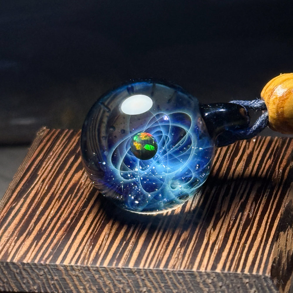 星の軌跡ペンダント