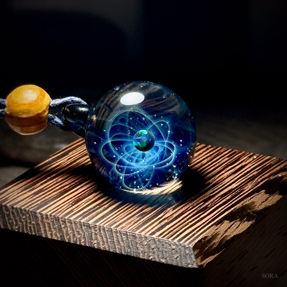 星の軌跡ペンダント