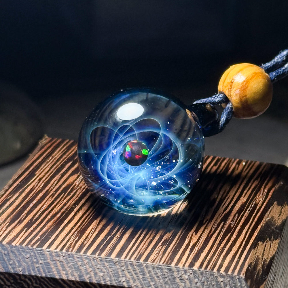 星の軌跡ペンダント