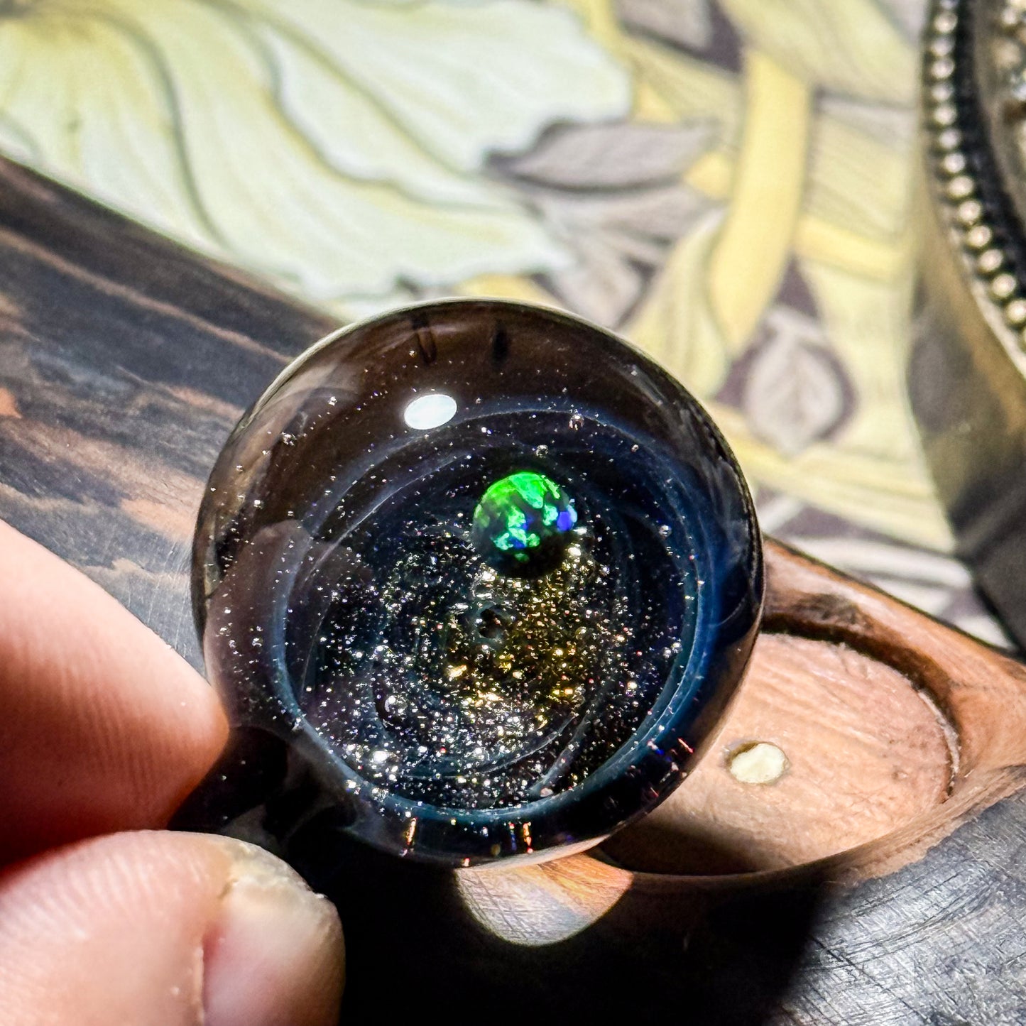 きらめきの宇宙ペンダント