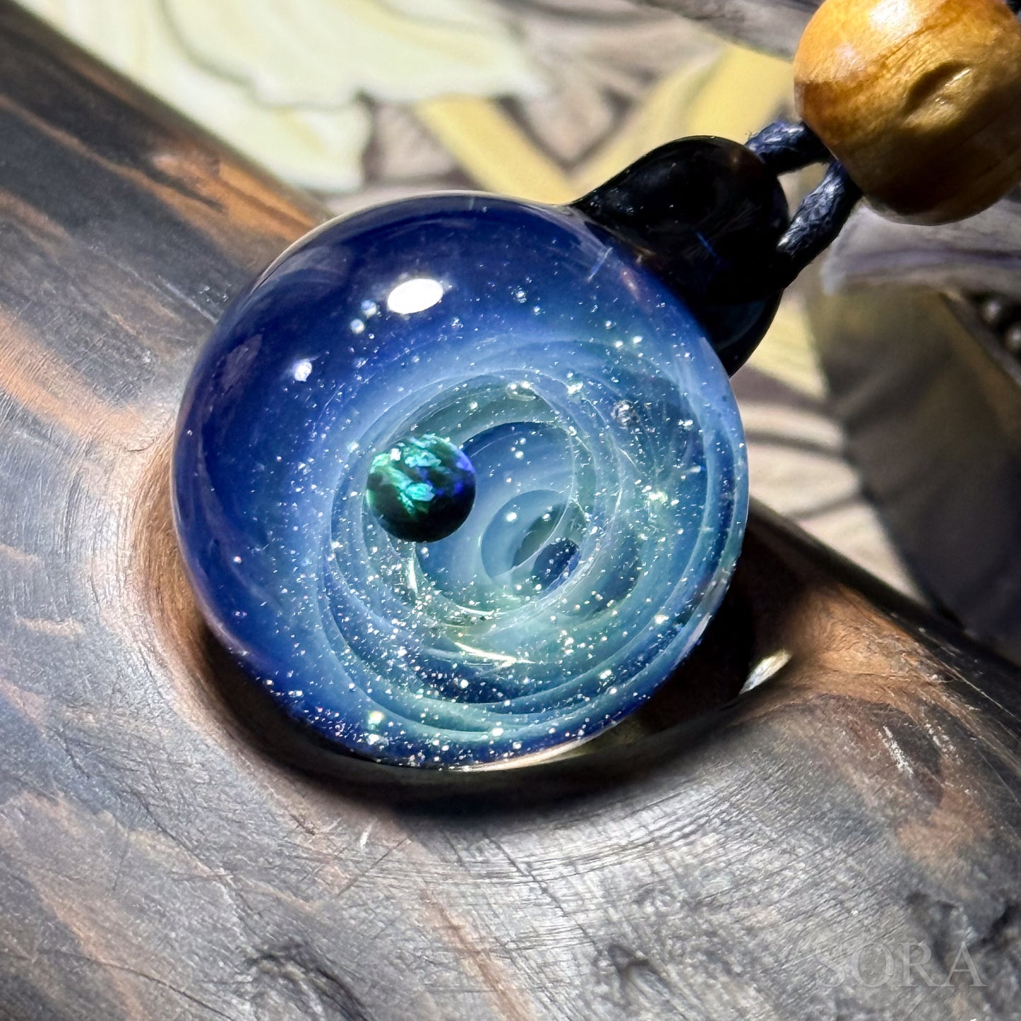きらめきの宇宙ペンダント