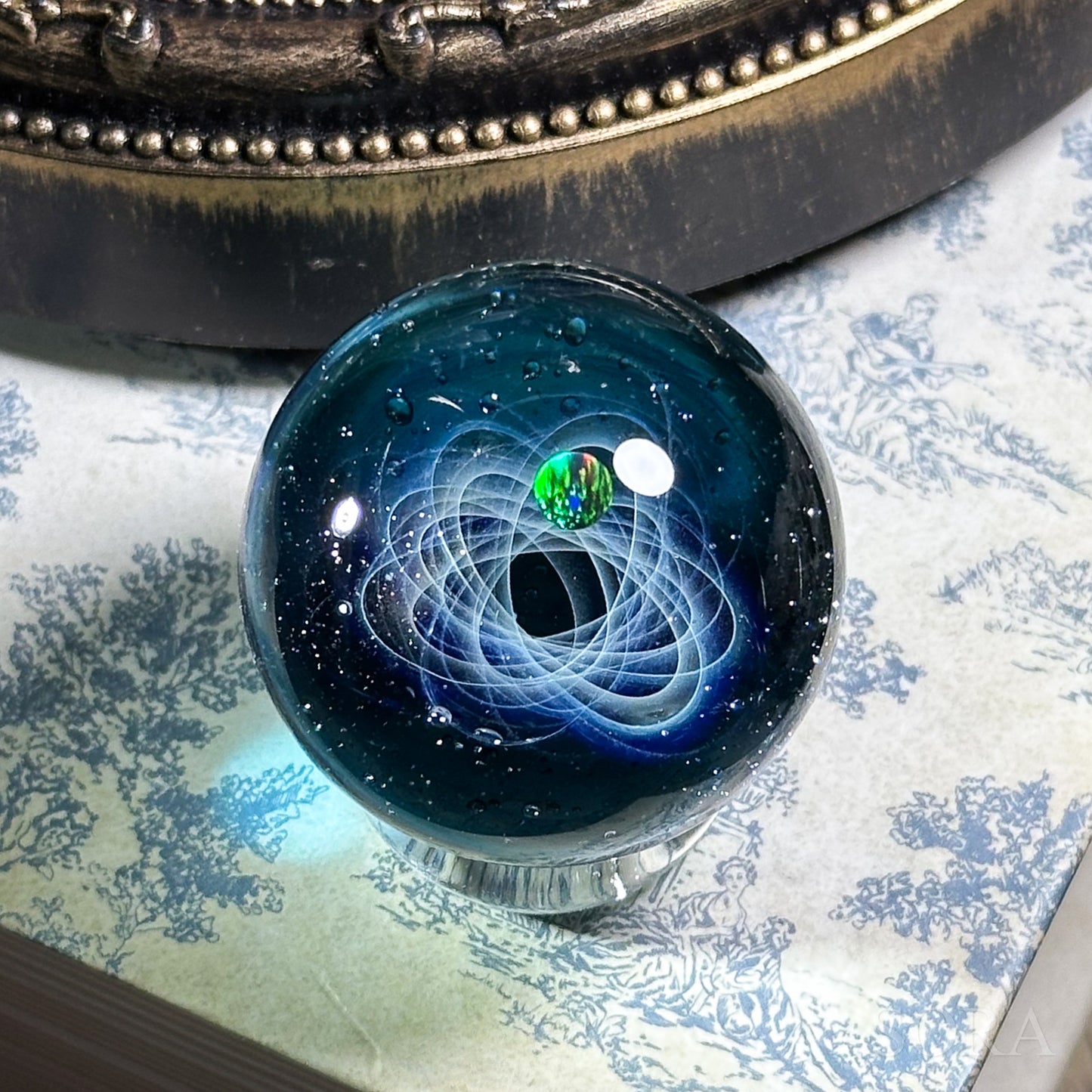 ガラスマーブル 星の軌跡
