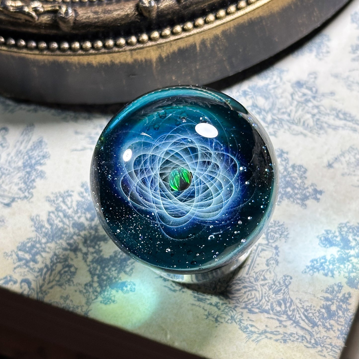 ガラスマーブル 星の軌跡