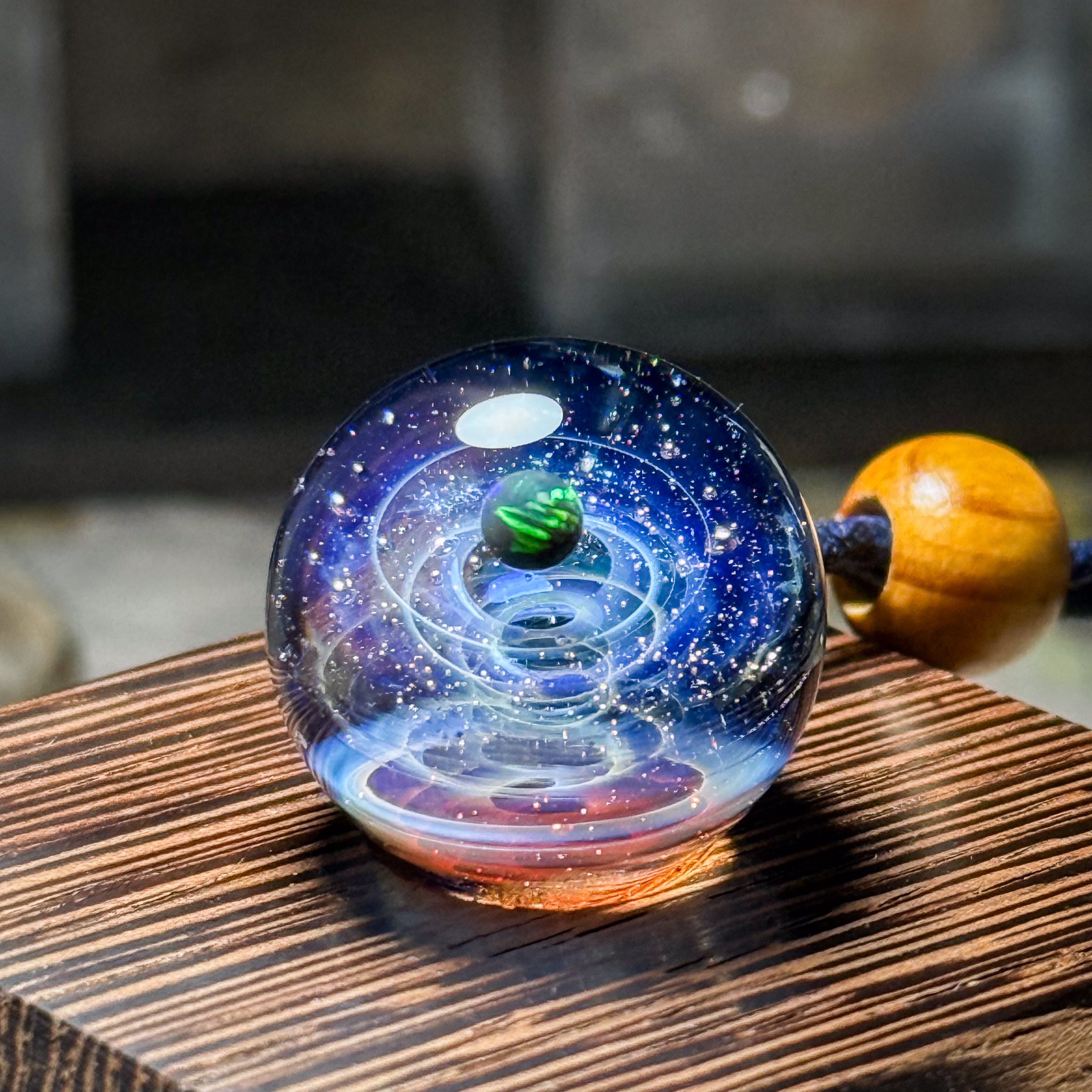 きらめきの宇宙ペンダント – SORA