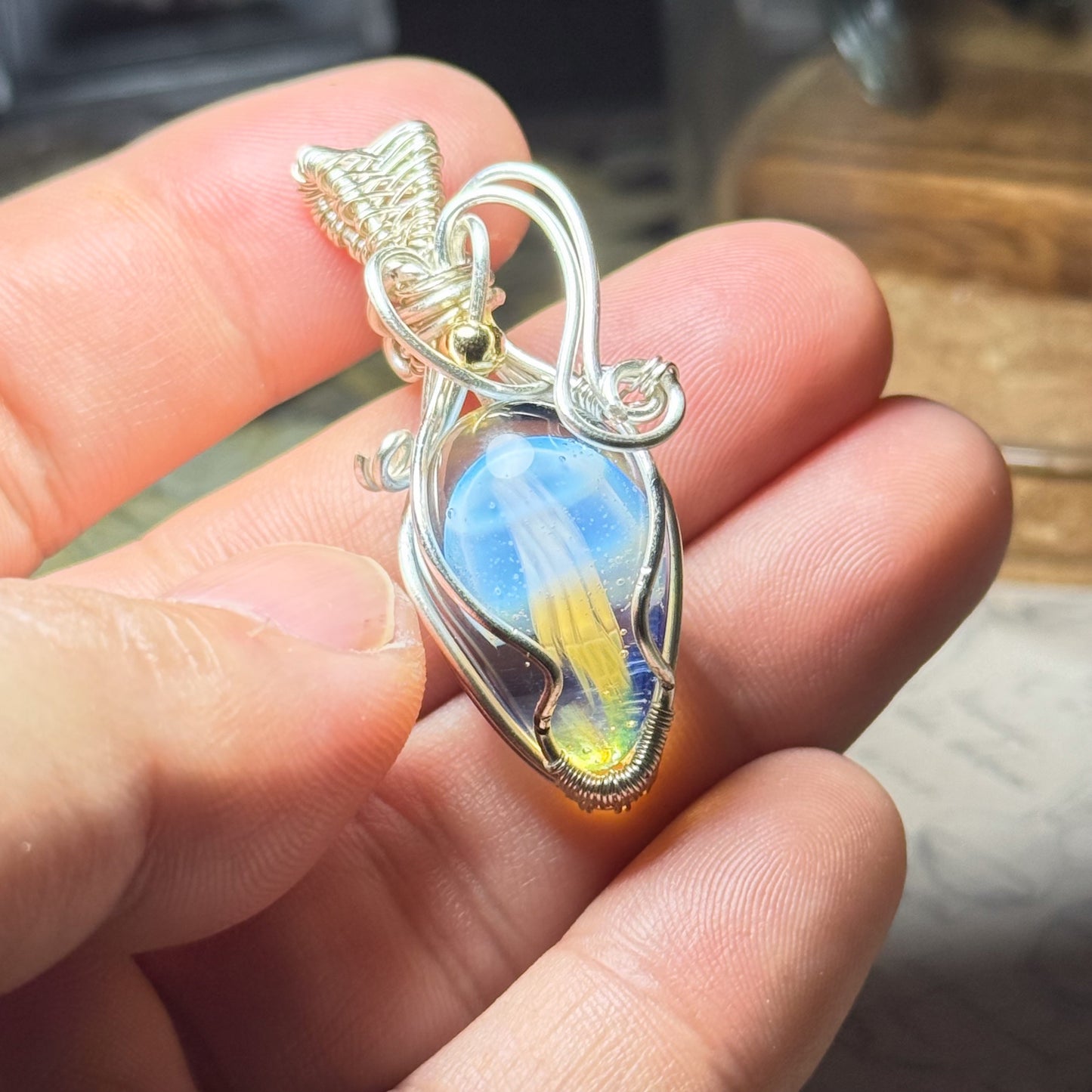 クラゲのワイヤーラッピングペンダント　＃261