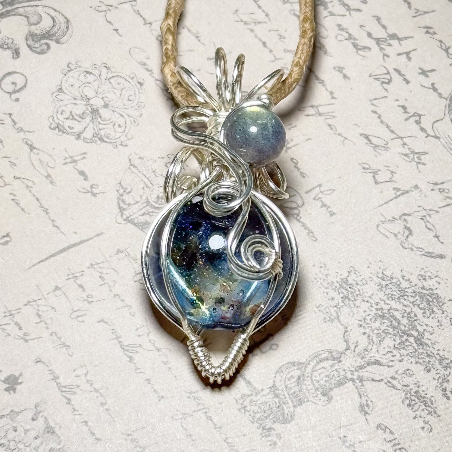 宇宙の輝きワイヤーラッピングペンダント　＃261