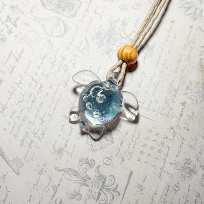 ウミガメのペンダント　水の輝き ＃4093